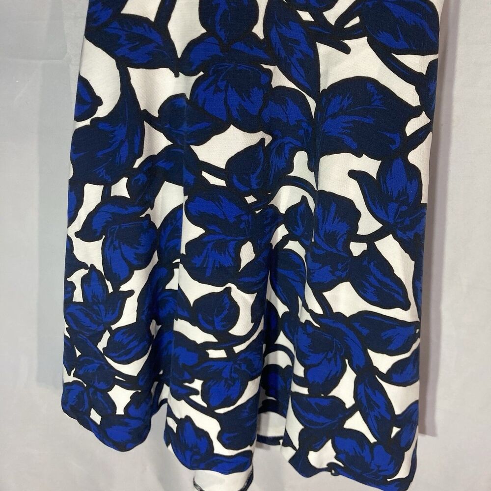 BANANA REPUBLIC white blue black floral sleeveless aline dress 2 - Picture 3 of 9